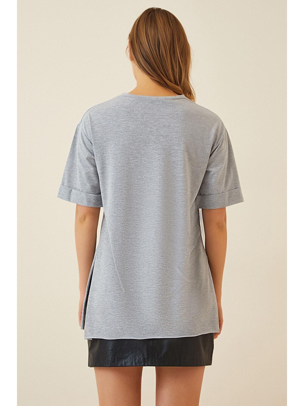 Kadın Gri Bisiklet Yaka Yandan Yırtmaçlı Kolu Katlı Oversize Örme Tişört HZL22S-BD143251-3