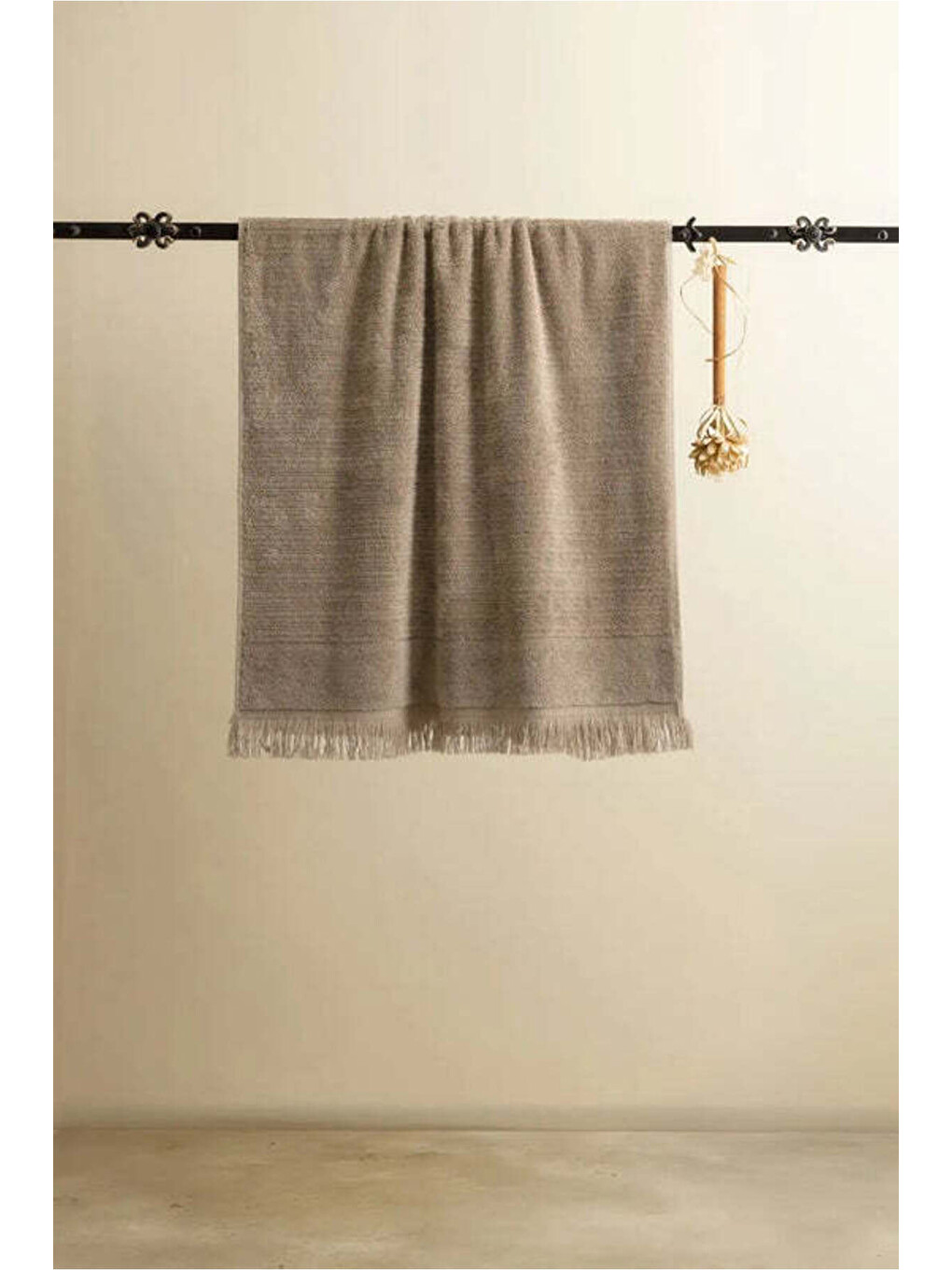 Bej Fiona %100 Pamuk Havlu 50x90 cm Smoke Taupe