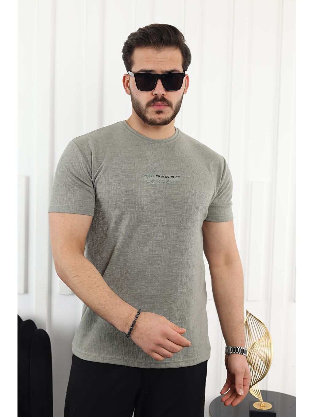 Yeşil Kendinden Desenli Baskılı Tişört