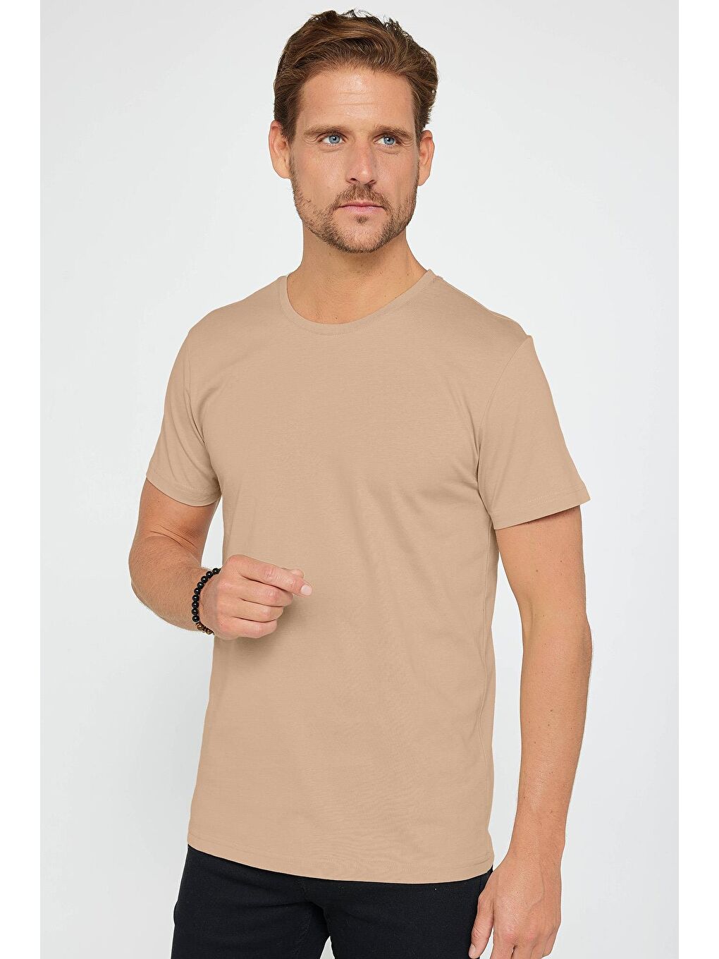 Bej Unisex Slim Fit Dar Kesim %100 Pamuk Yumuşak Dokulu Vizon Renk Bisiklet Yaka Tişört-1