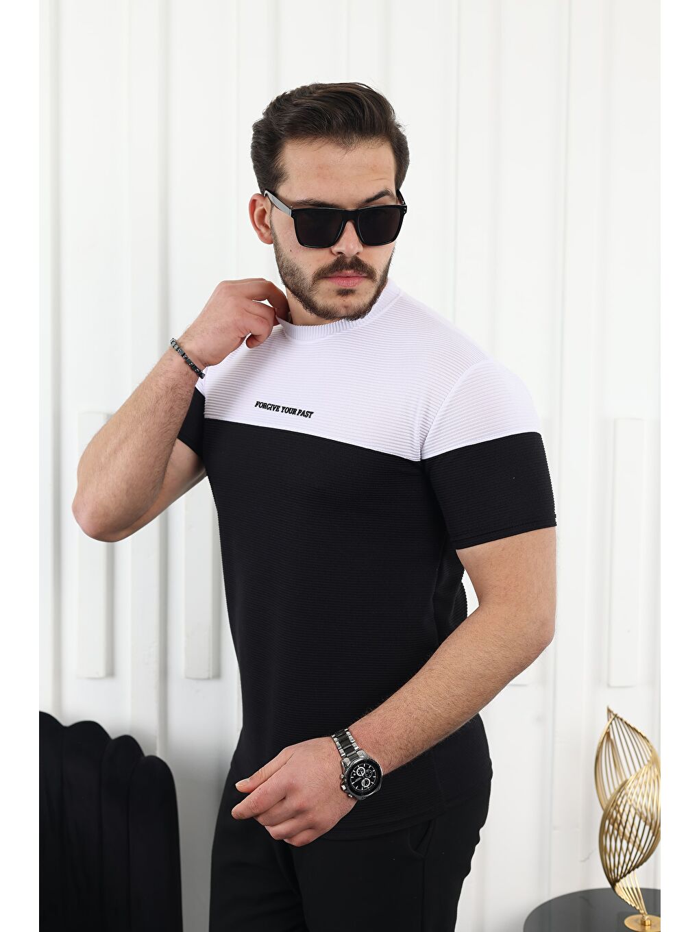 Siyah Çift Renk Baskılı Tişört-2