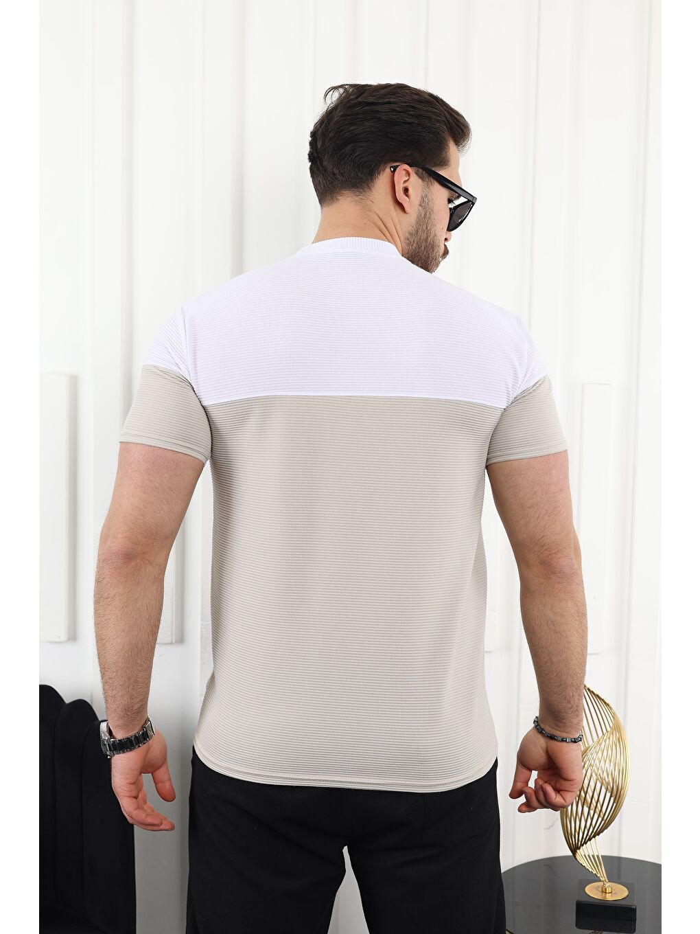 Bej Çift Renk Baskılı Tişört-3