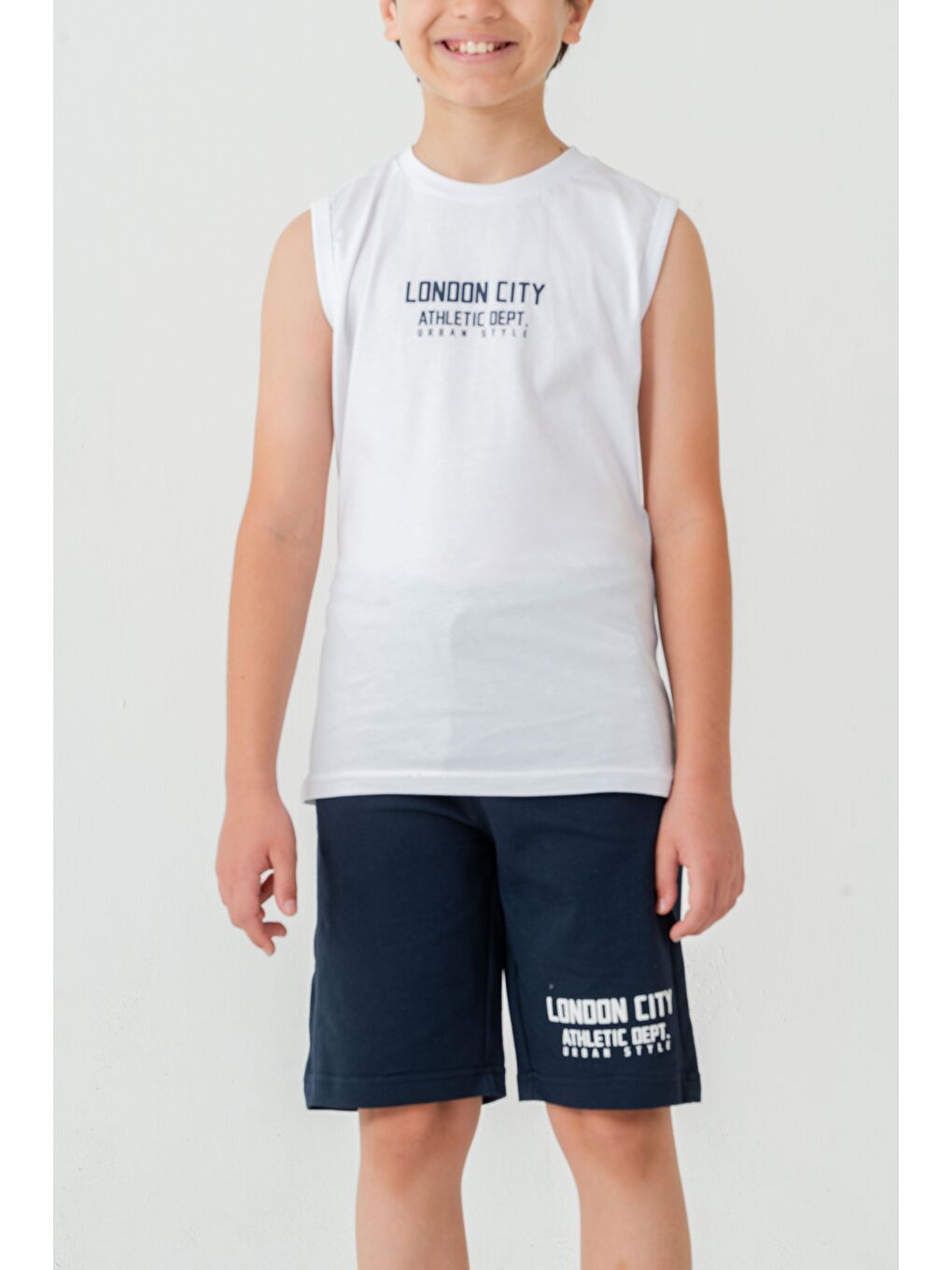 Beyaz London City Athletic Dept. Urban Style Erkek Çocuk Şort - Tişört Takımı-4
