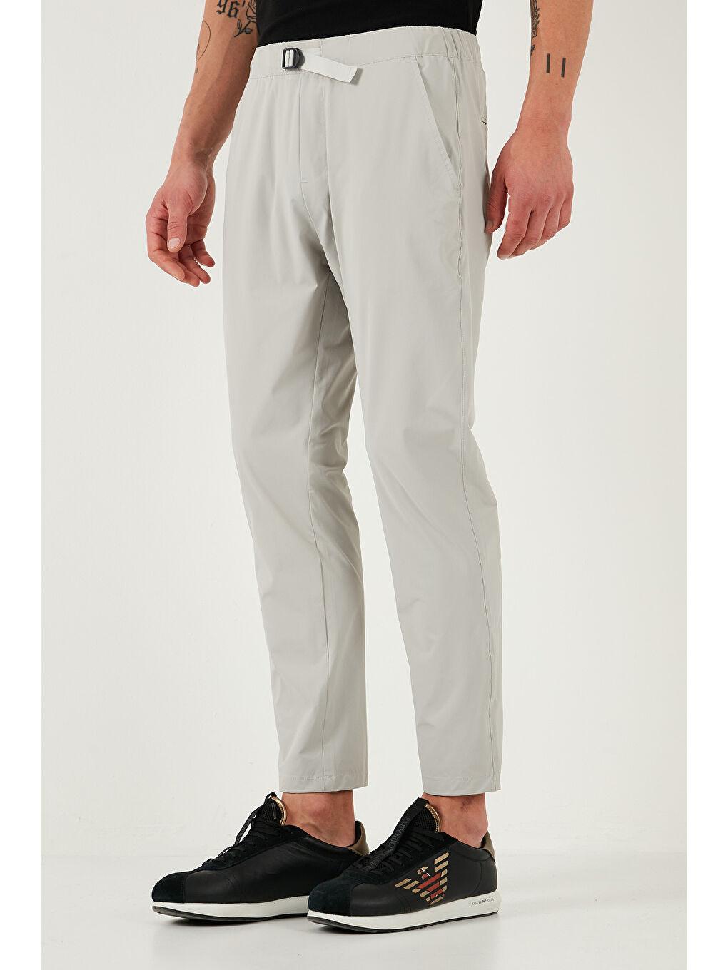 Gri Slim Fit Lastikli Bel Boru Paça Kemer Detaylı Erkek Pantolon 5543S86JMILANO-2