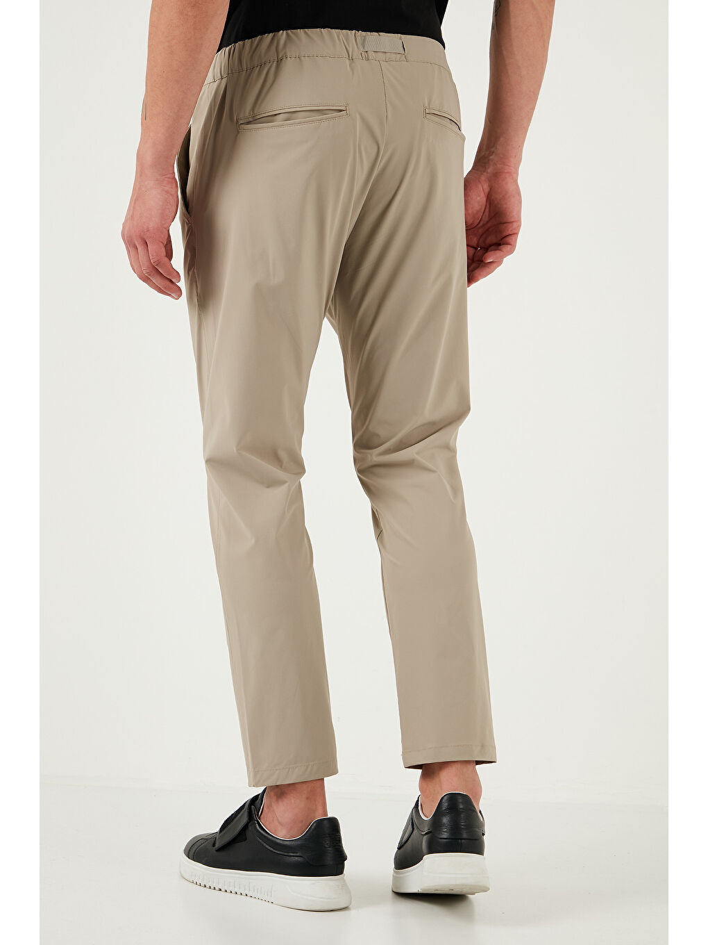 Bej Slim Fit Lastikli Bel Boru Paça Kemer Detaylı Erkek Pantolon 5543S86JMILANO-4