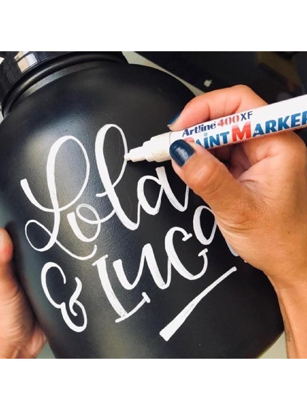 Artline 400XF Paint Marker Çok Amaçlı Boyama Markörü 2.3 mm Beyaz - 2