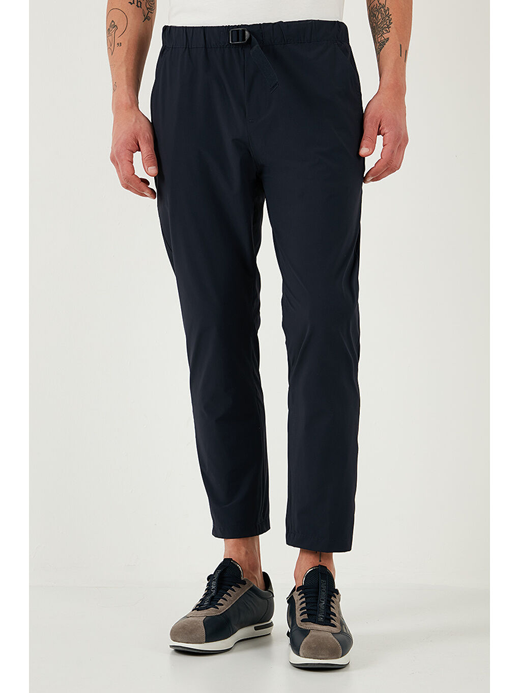 Lacivert Slim Fit Lastikli Bel Boru Paça Kemer Detaylı Erkek Pantolon 5543S86JMILANO-1