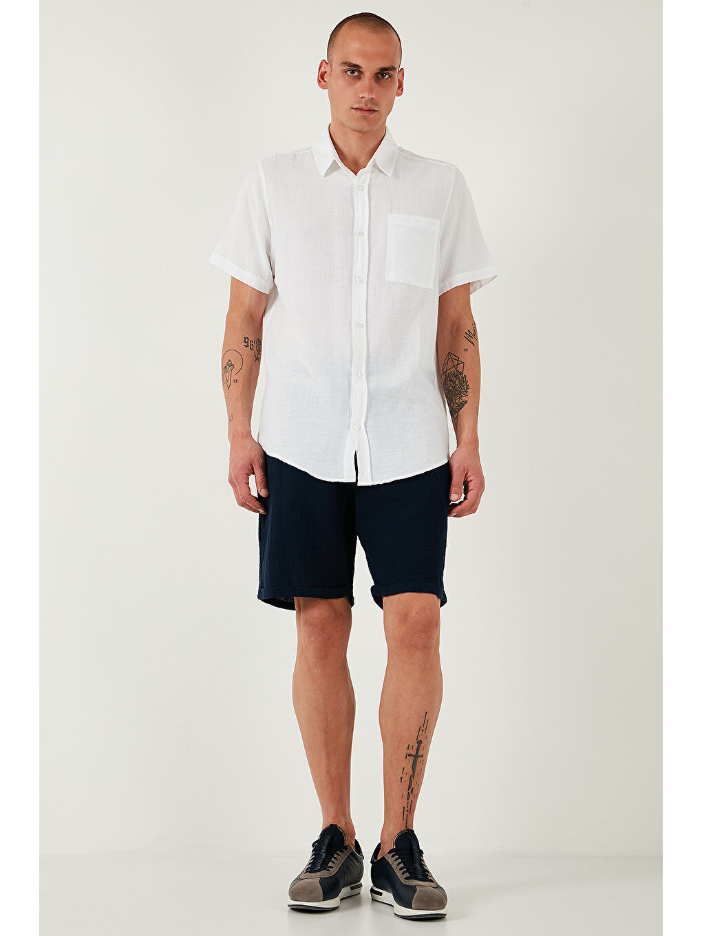 Lacivert %100 Pamuk Regular Fit Normal Bel Müslin Short CF25S657802