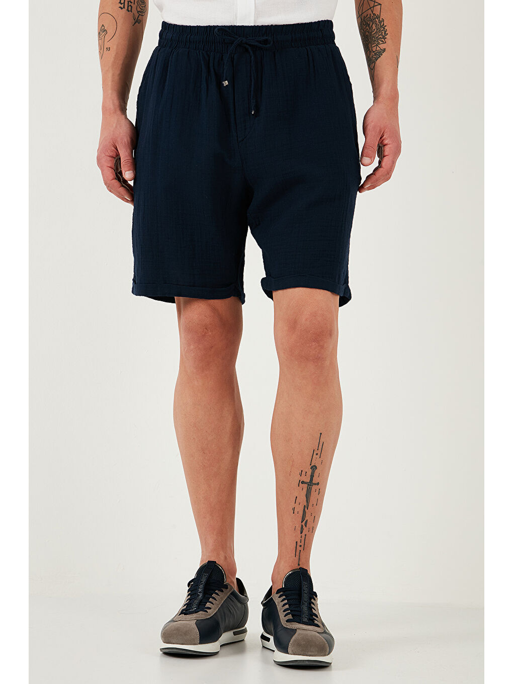 Lacivert %100 Pamuk Regular Fit Normal Bel Müslin Short CF25S657802-2