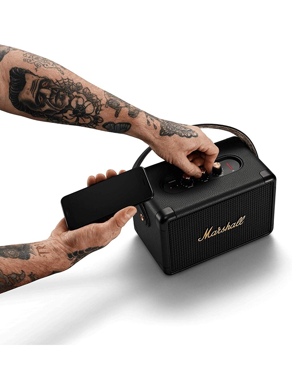 Kilburn II Bluetooth Hoparlör Black and Brass ZD 1005923-6