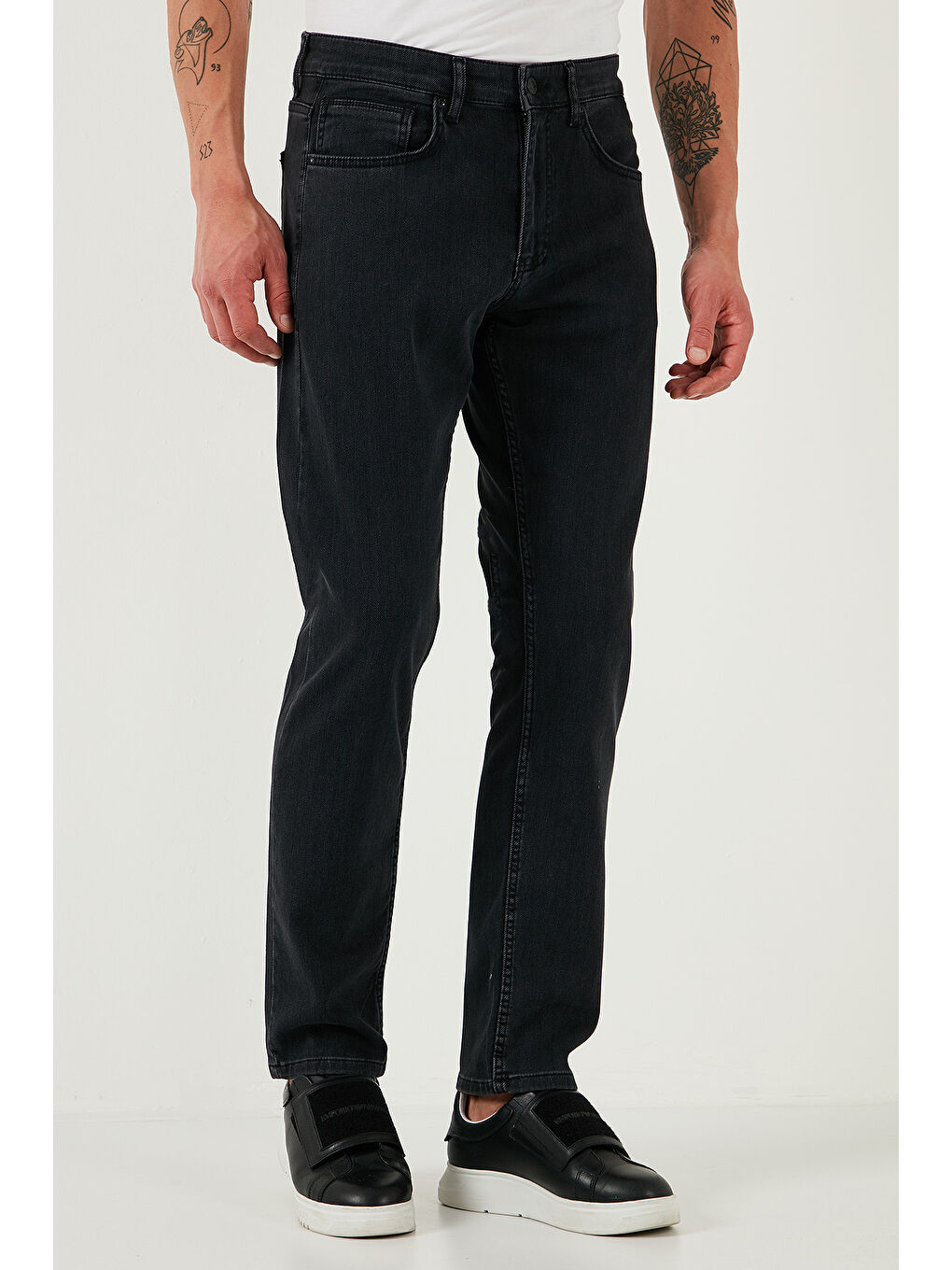 Siyah Pamuklu Comfort Fit Yüksek Bel Boru Paça Jeans 4411S88TEXAS-2