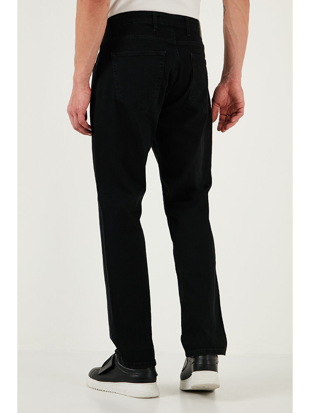 Siyah Streç Pamuklu Comfort Fit Yüksek Bel Boru Paça Jeans 4411S55TEXAS-5