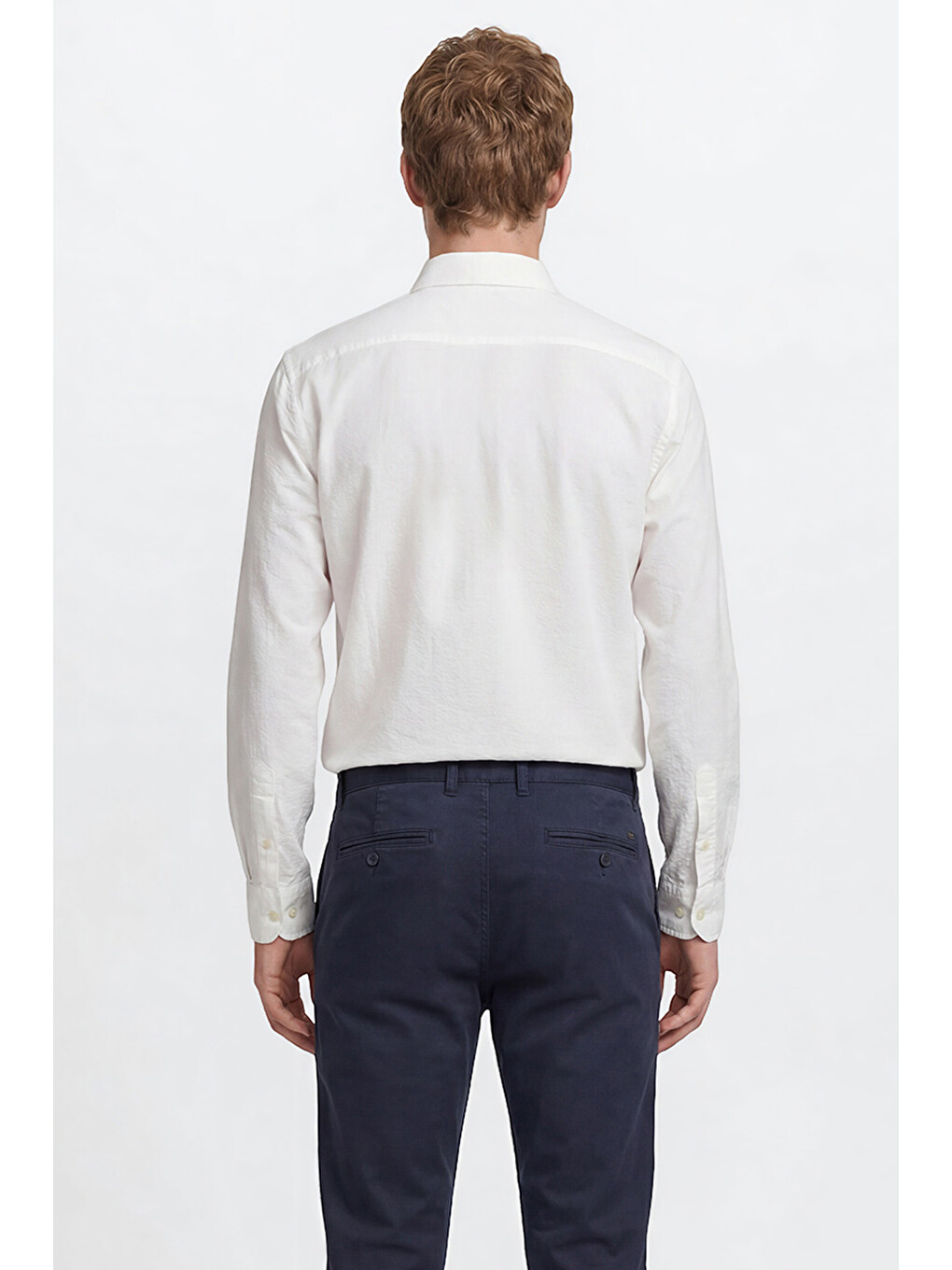 Erkek Beyaz %100 Pamuk Slim Fit Dar Kesim Düğmeli Yaka Gofre Desenli Gömlek-4