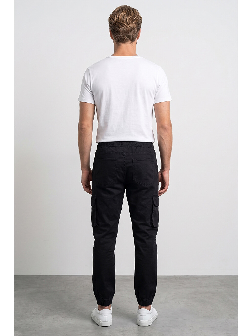 Siyah Beli Bağlamalı Kargo Cepli Jogger Pantolon-1
