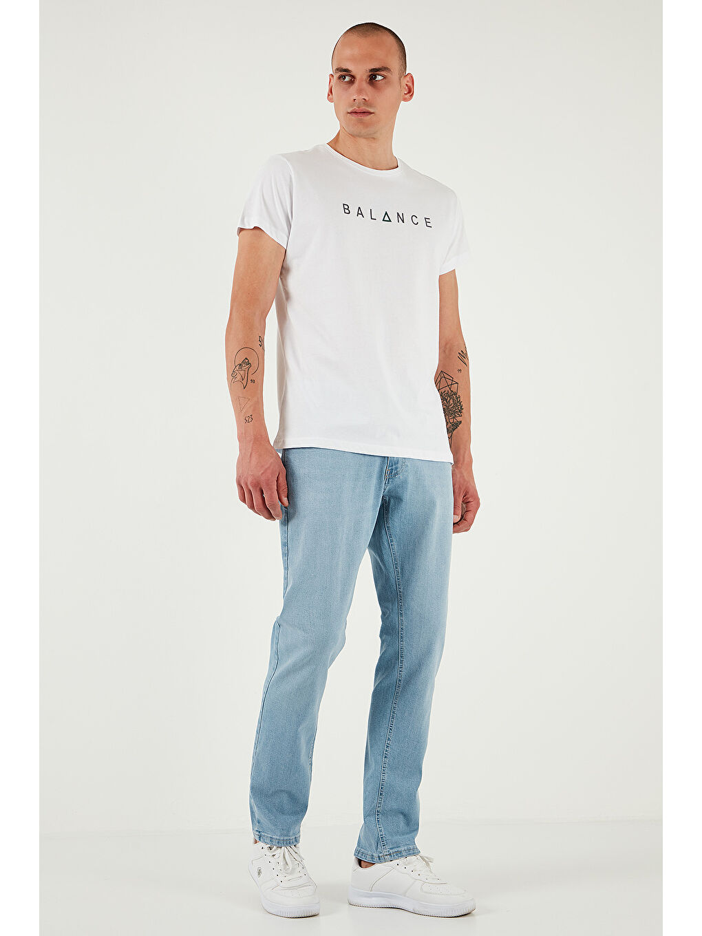 Mavi Streç Pamuklu Regular Fit Normal Bel Boru Paça Jeans 2201S512PARMA