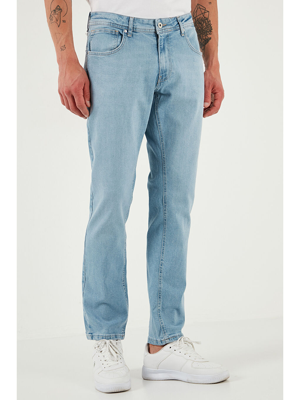 Mavi Streç Pamuklu Regular Fit Normal Bel Boru Paça Jeans 2201S512PARMA-1