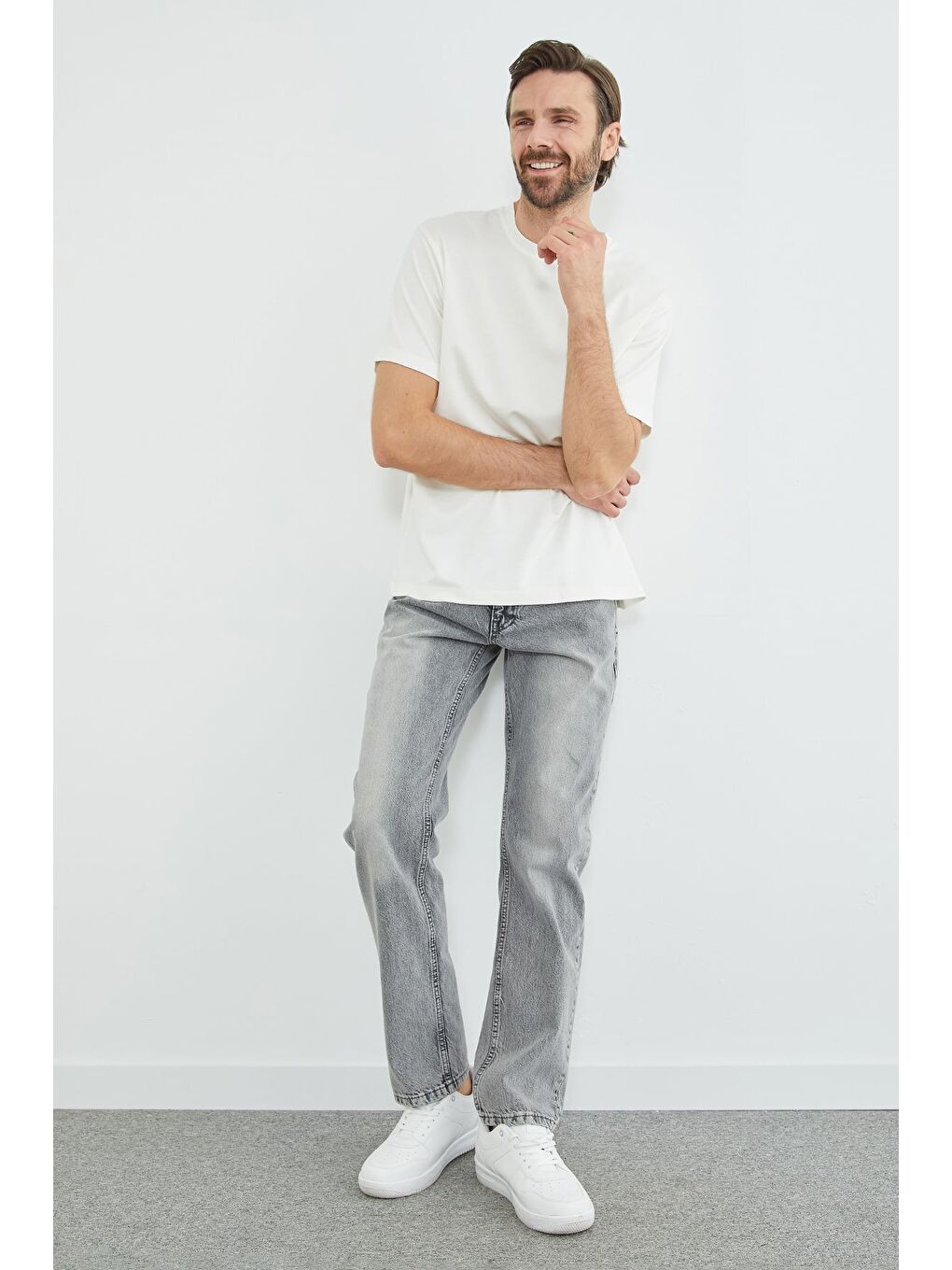 Ekru Basic Bisiklet Yaka Modal Tişört-4