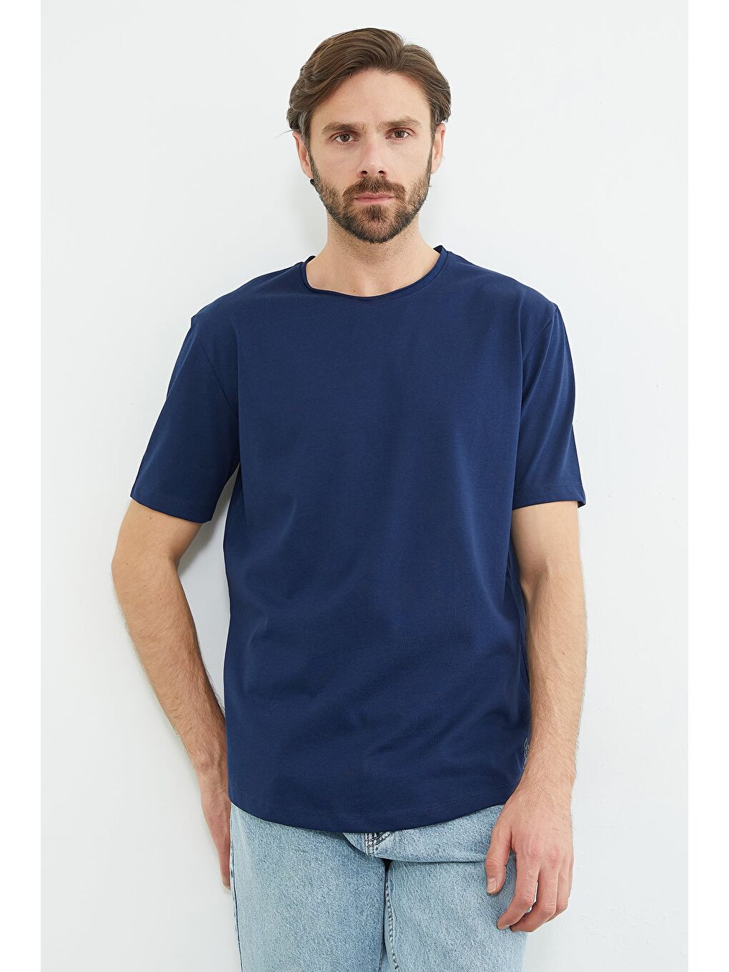 Lacivert Köpek Armalı Bisiklet Yaka Tişört-4