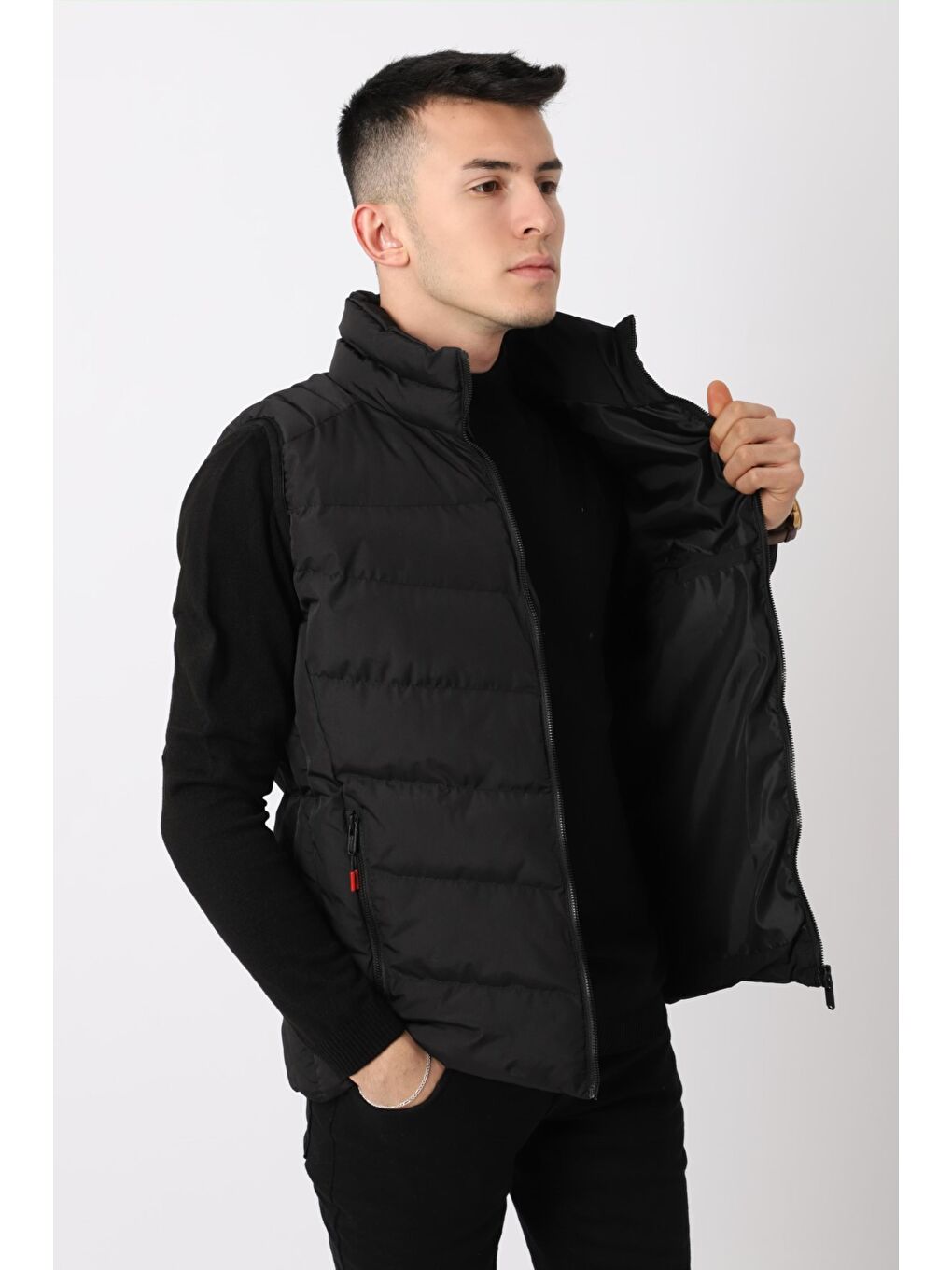 Siyah Kol ve Omuz Detay Şişme Yelek PLDP 2946-2