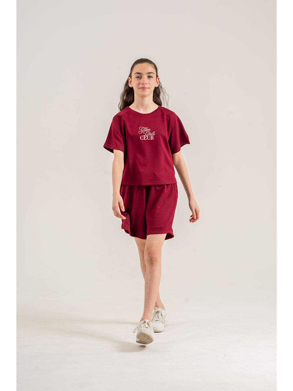 Bordo Glow Girls Club Nakışlı Yumaşak Dokulu-Comfort Kumaş Kız Çocuk Alt Üst Eşofman Takımı-1