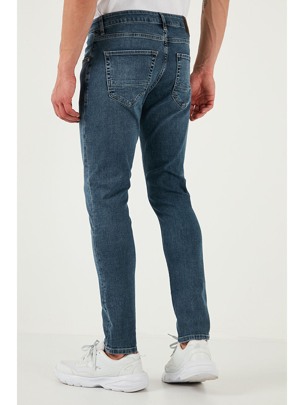 Mavi Streç Pamuklu Slim Fit Normal Bel Dar Paça Jeans 1124S62NAPOLI-5