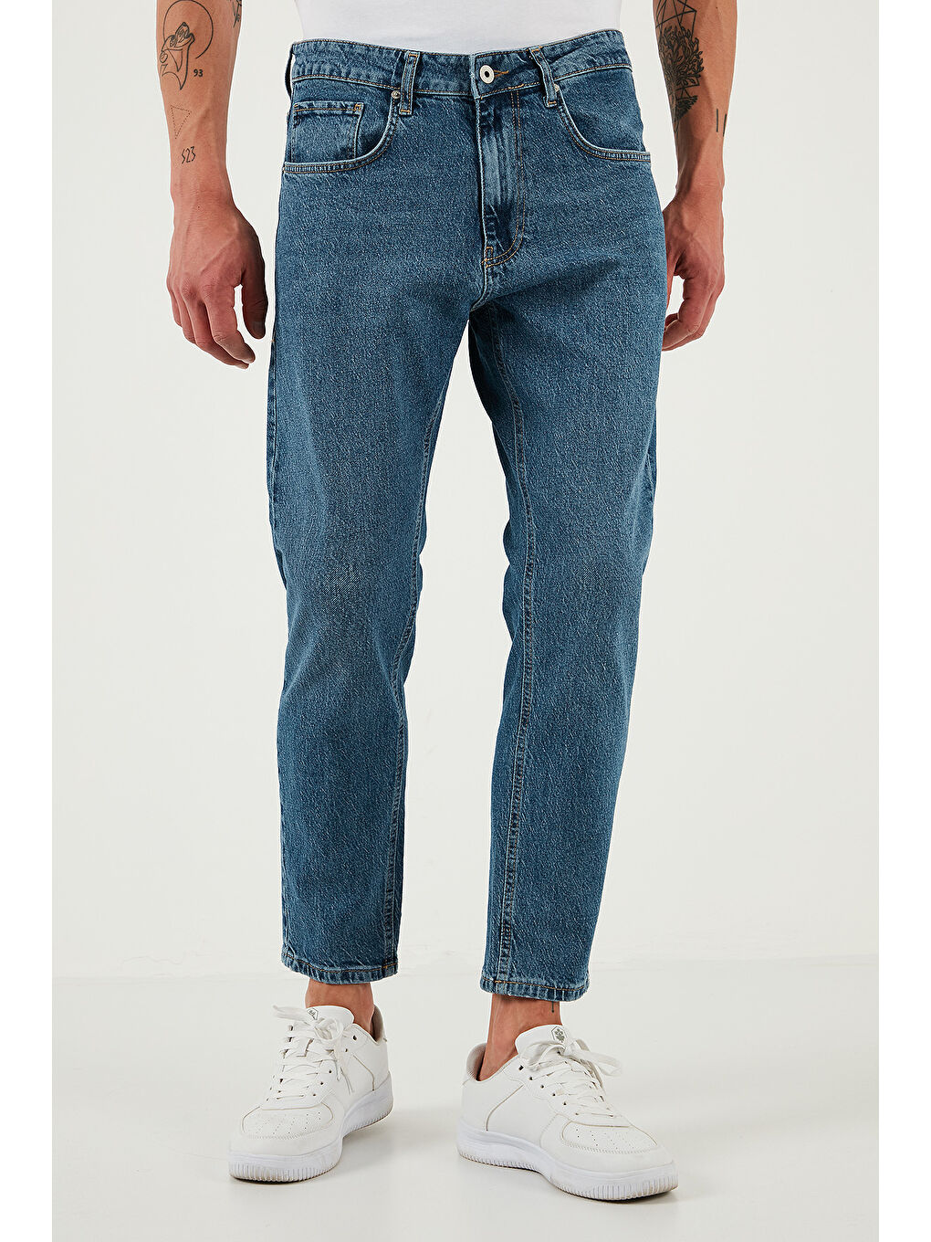 Mavi Streç Pamuklu Slim Fit Normal Bel Boru Paça Jeans 5900S60MILANO-2