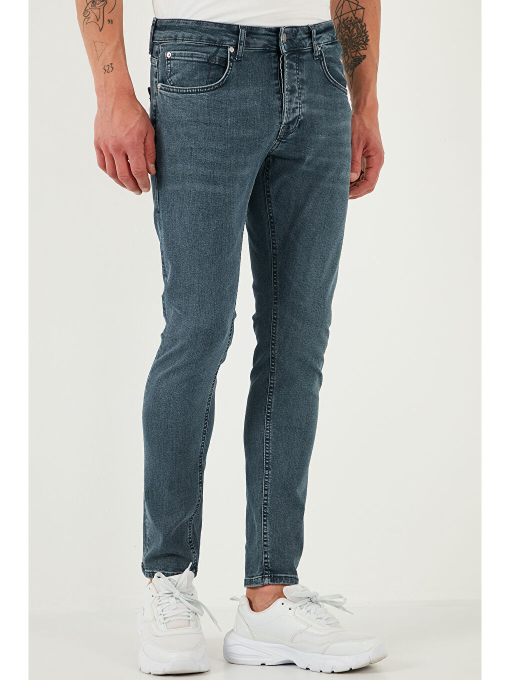 Mavi Streç Pamuklu Slim Fit Normal Bel Dar Paça Jeans 1124S73NAPOLI-1