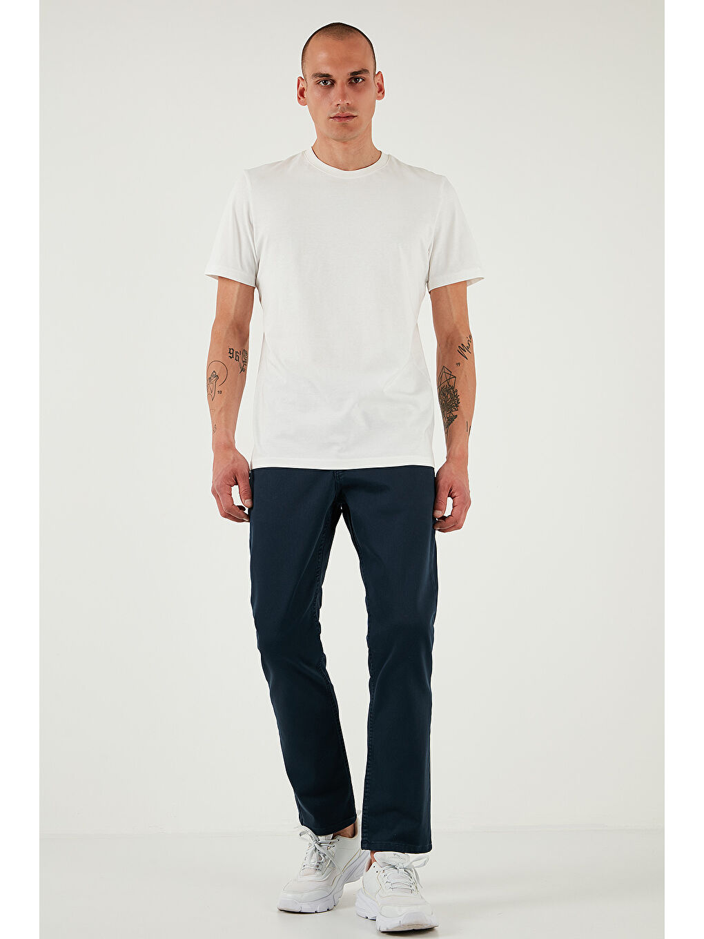 İndigo Streç Pamuklu Comfort Fit Yüksek Bel Boru Paça Jeans 4400S65TEXAS