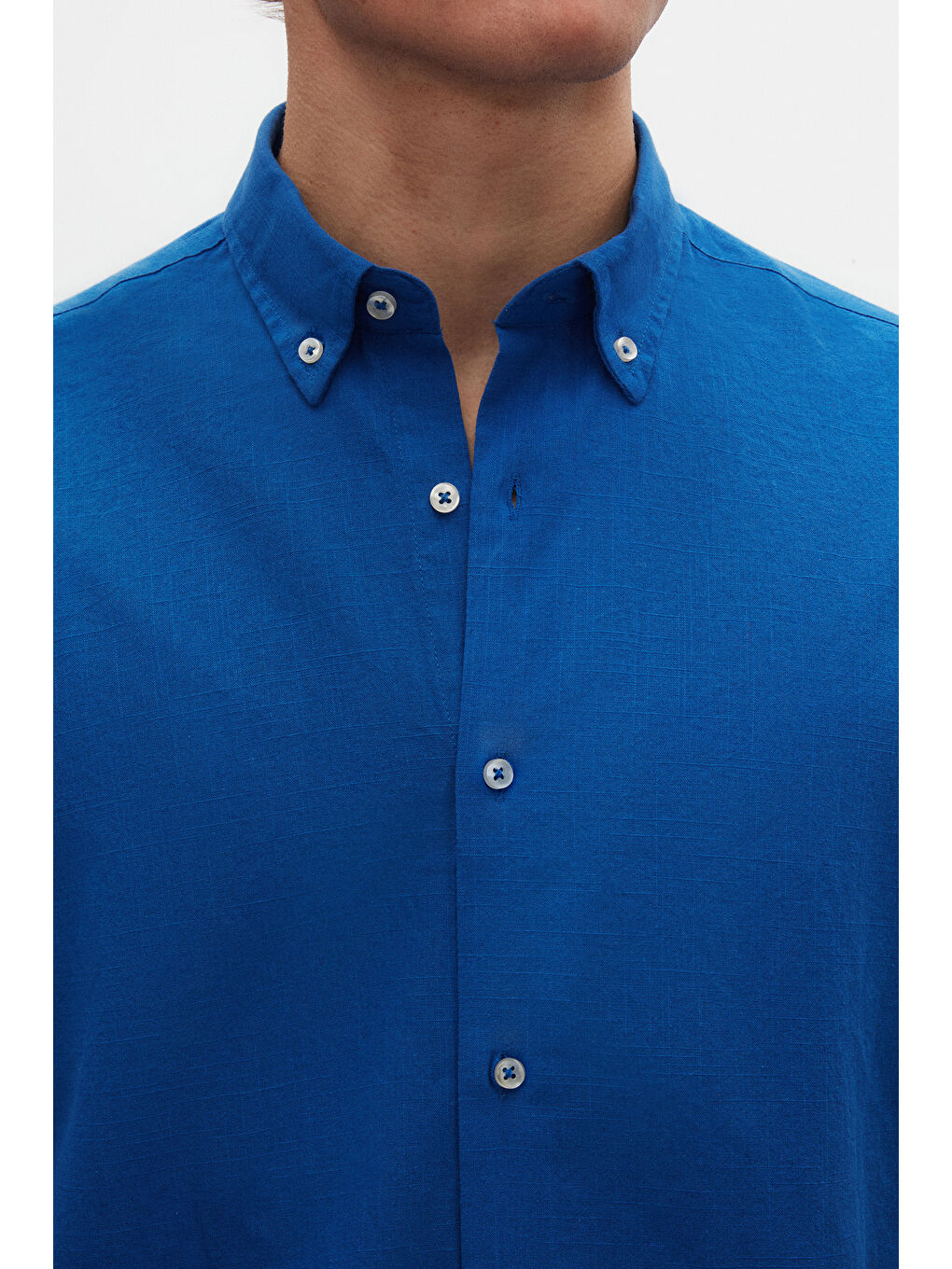 Comfort Saks Mavi Düğmeli Yaka Rahat Kesim Keten Görünümlü %100 Pamuk Gömlek-5