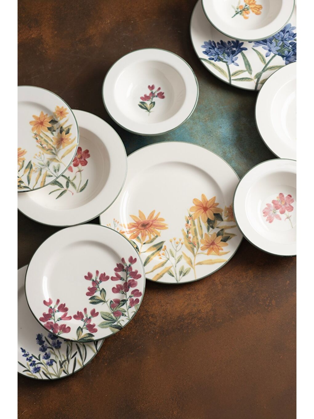 Beyaz Porselen New Flower Garden Yemek Takımı 6 Kişilik 24 Parça BNS24YKPRS1104-4