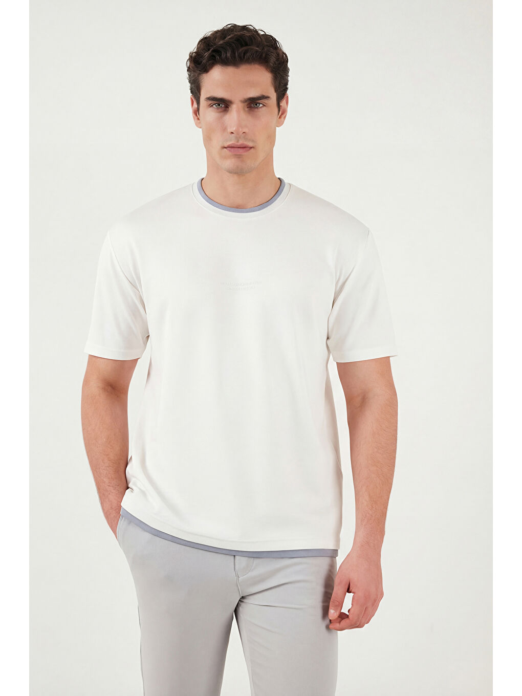 Ekru Regular Fit Bisiklet Yaka Kumaş T Shirt 5904091-3