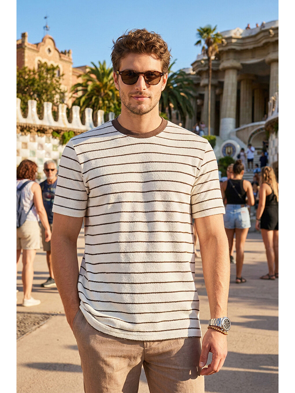 Kahverengi Pamuklu Regular Fit Çizgili Bisiklet Yaka T Shirt 5904039-1