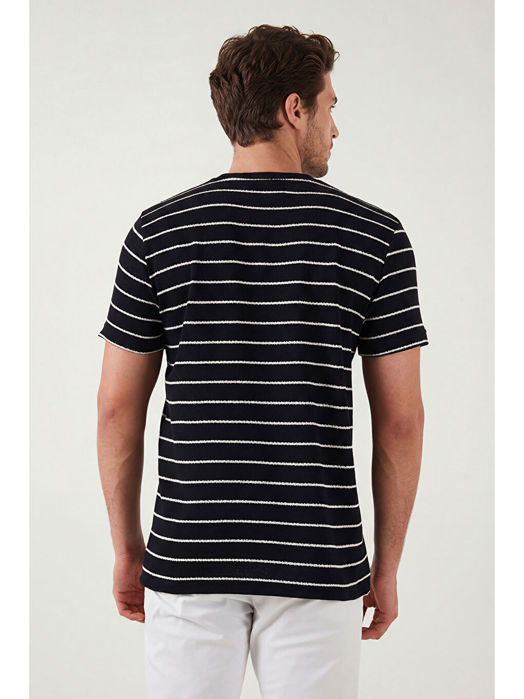 Siyah Pamuklu Regular Fit Çizgili Bisiklet Yaka T Shirt 5904039-5