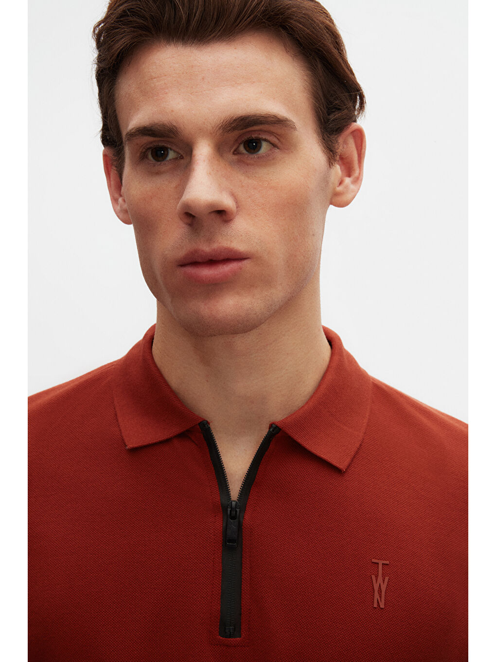 Kahverengi Twn Slim Fit Kiremit Pike Dokulu Yarım Fermuarlı Polo Yaka Yazlık T-Shirt-1