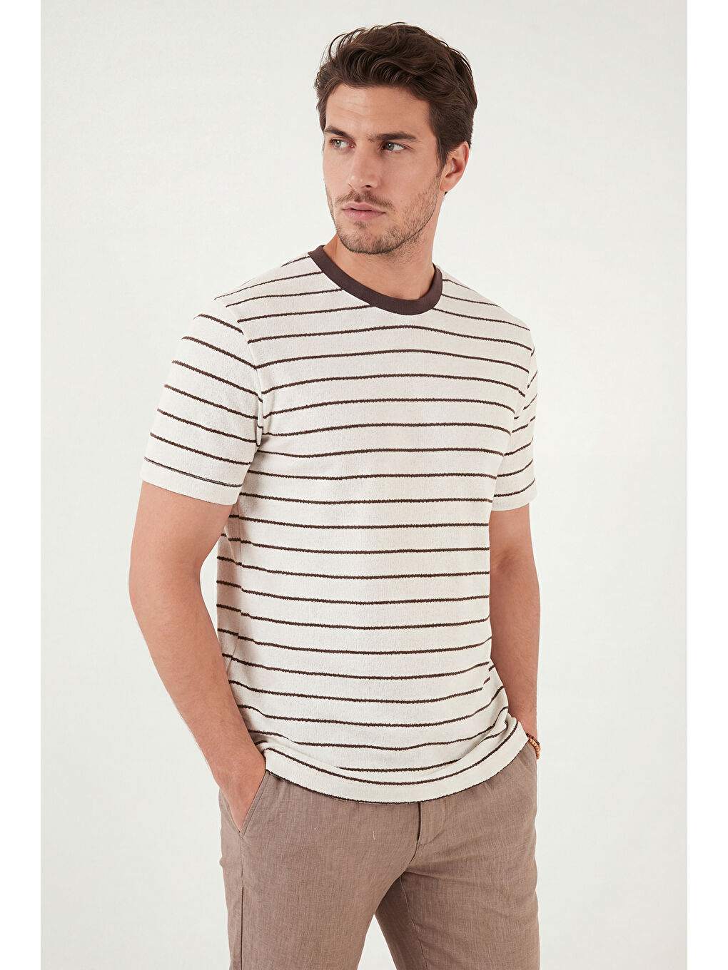 Kahverengi Pamuklu Regular Fit Çizgili Bisiklet Yaka T Shirt 5904039-4