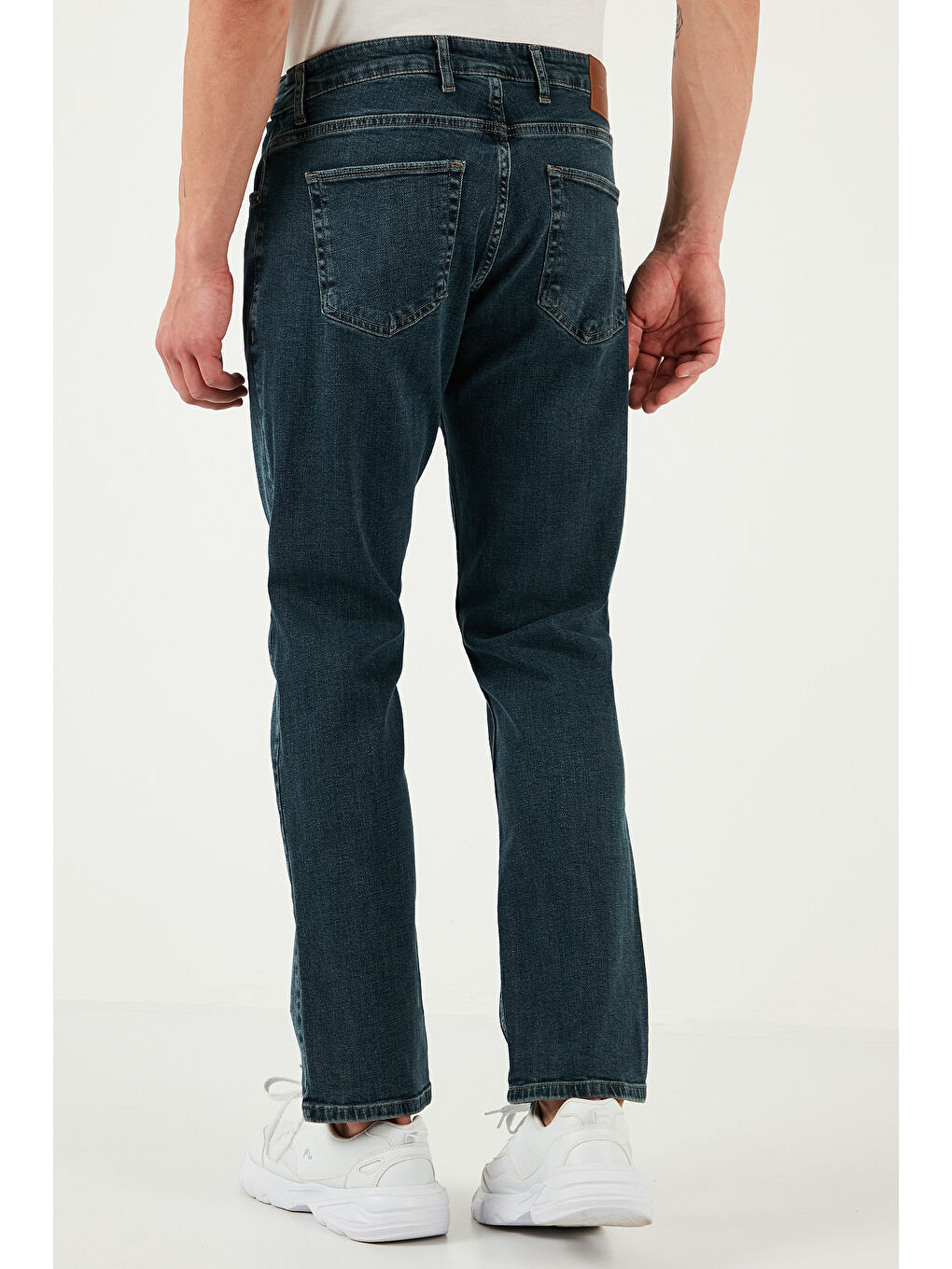 Mavi Pamuklu Comfort Fit Yüksek Bel Boru Paça Jeans 4411S74TEXAS-4