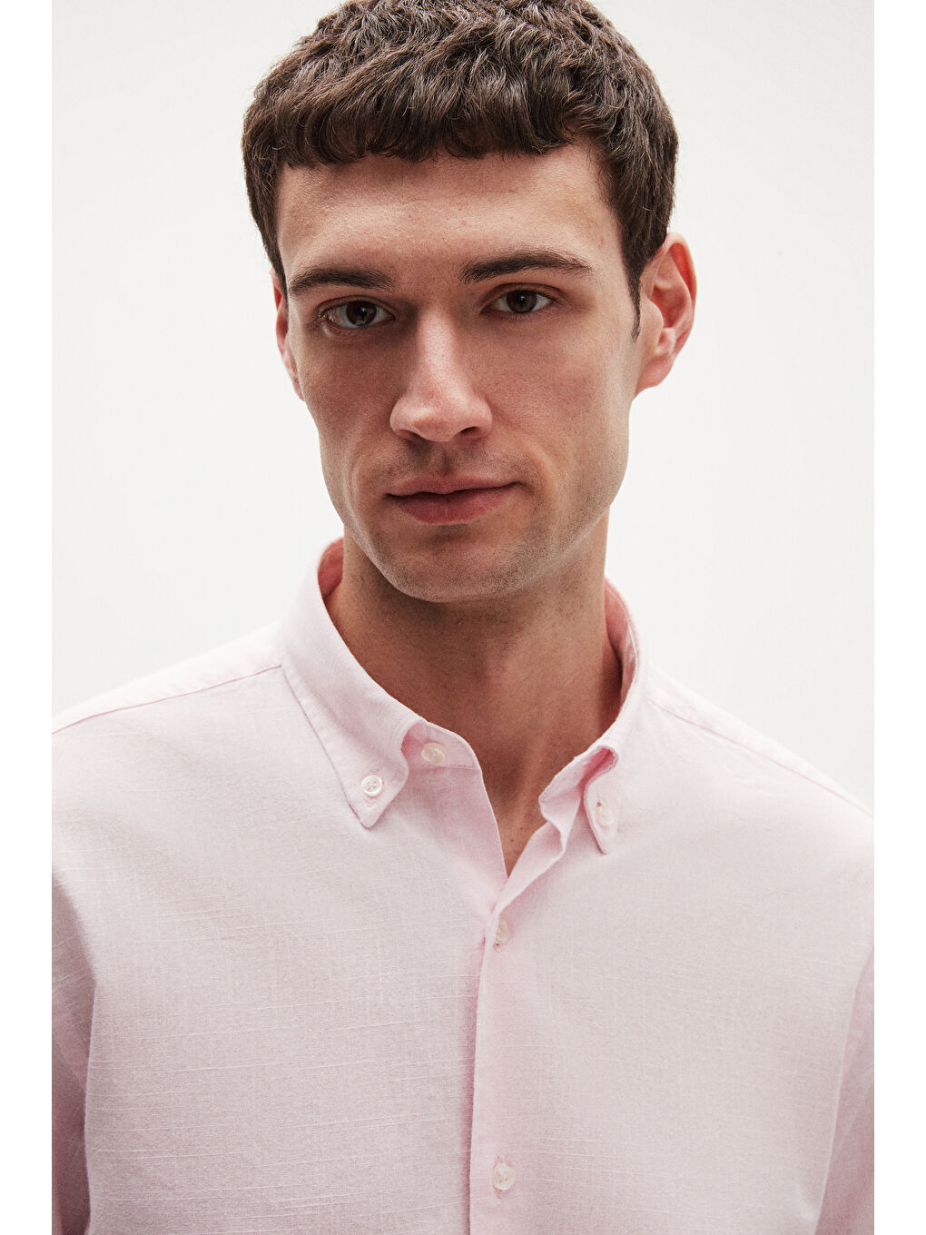 Comfort Pembe Düğmeli Yaka Rahat Kesim Keten Görünümlü %100 Pamuk Gömlek-5