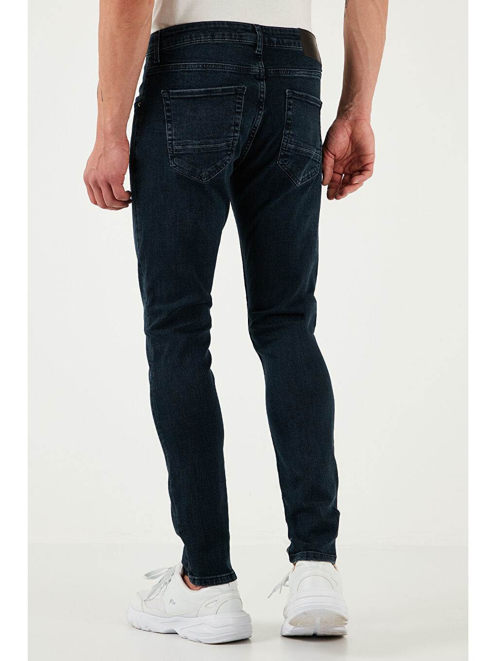 Lacivert Streç Pamuklu Slim Fit Normal Bel Dar Paça Jeans 1124S80NAPOLI-5