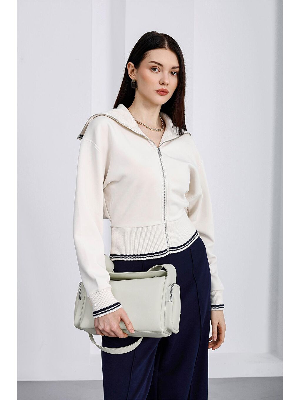 Ekru Barenia Retro Çapraz Çanta Krem-3