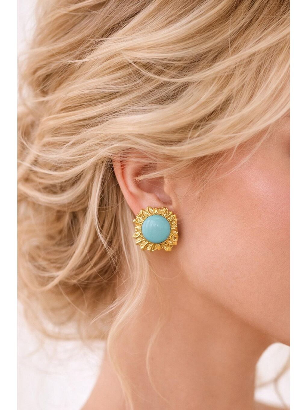 Turkuaz İşleme Detaylı Gold Düğme Küpe-3