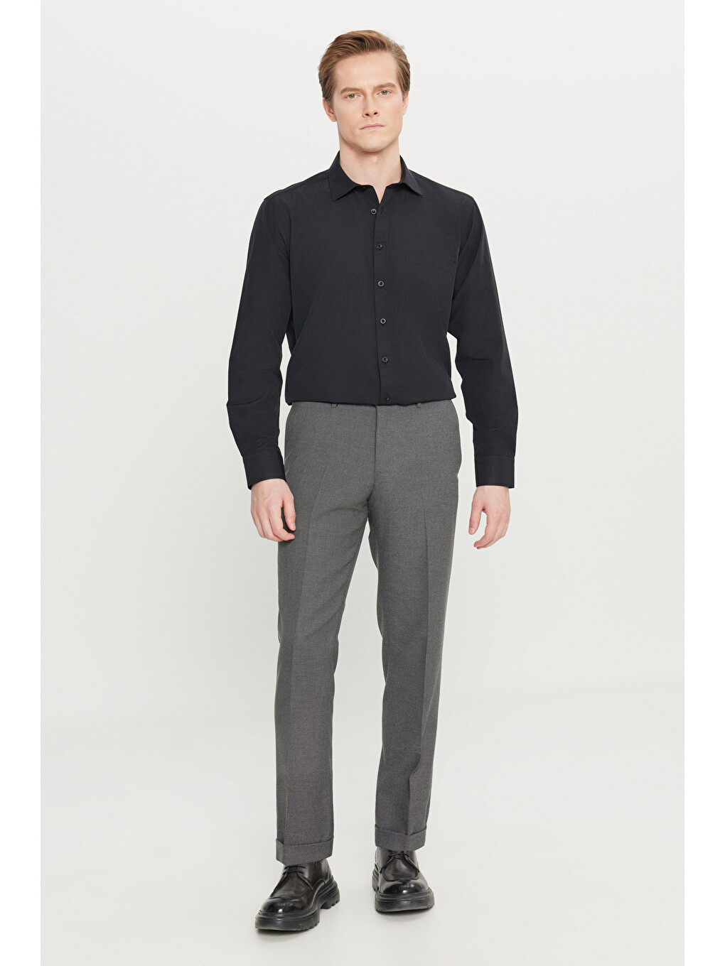 Erkek Siyah Slim Fit Dar Kesim Beli Gizli Lastikli Yan Cepli Armürlü Klasik Pantolon