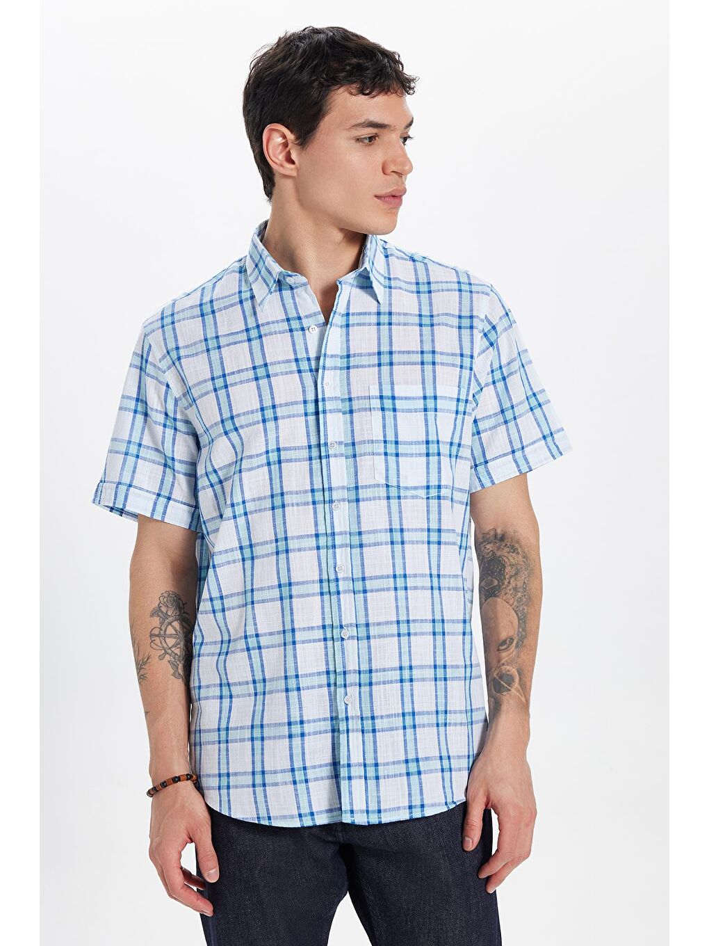 Karışık Erkek Regular Fit Klasik Kesim %100 Pamuk Keten Doku Tek Cepli Kareli Kısa Kollu Düğmeli Yaka Gömlek-2