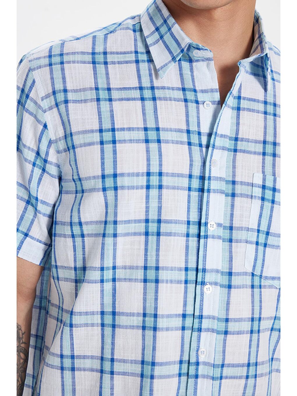 Karışık Erkek Regular Fit Klasik Kesim %100 Pamuk Keten Doku Tek Cepli Kareli Kısa Kollu Düğmeli Yaka Gömlek-3