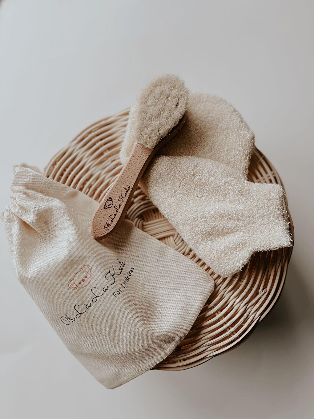 Doğal Keçi Kılı Ahşap Bebek Fırçası Ve Pamuk Bebek Banyo Kesesi 2Li Set-1