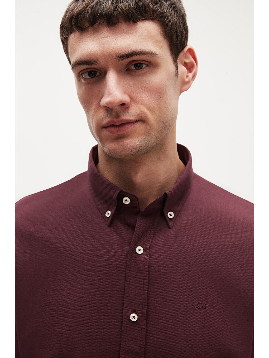 Slim Fit Mürdüm Oxford Düğmeli Yaka Kolay Ütülenebilir Nakış Detaylı Pamuklu Gömlek-1