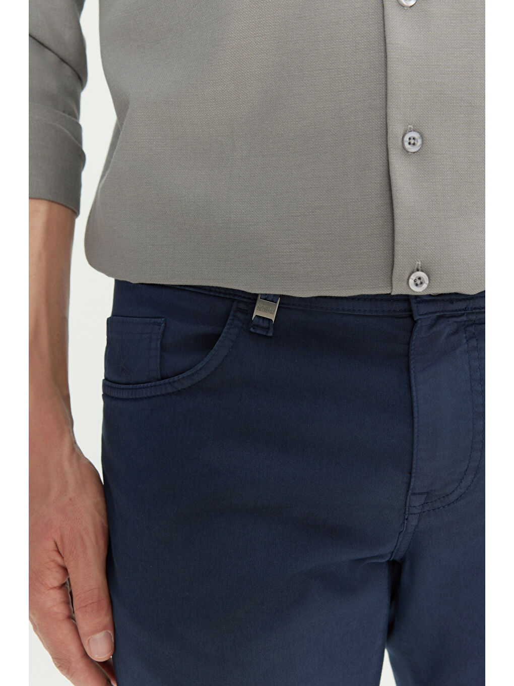 Erkek Lacivert Pamuklu Slim Fit Dar Kesim 5 Cep Armürlü Casual Pantolon-3