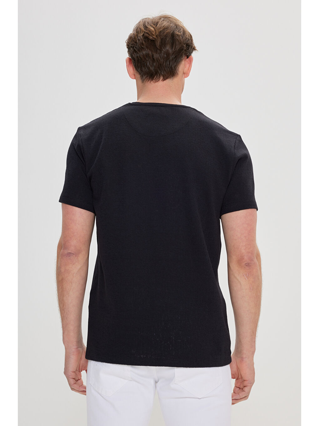 Erkek Siyah Slim Fit Dar Kesim Pamuklu Bisiklet Yaka Tişört-3