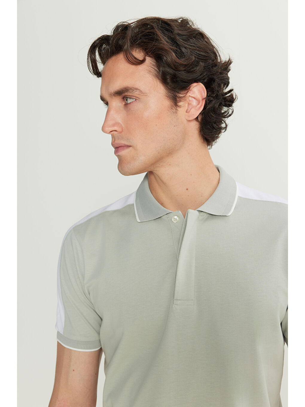 Erkek Gri %100 Pamuk Slim Fit Dar Kesim Polo Yaka Tişört-3