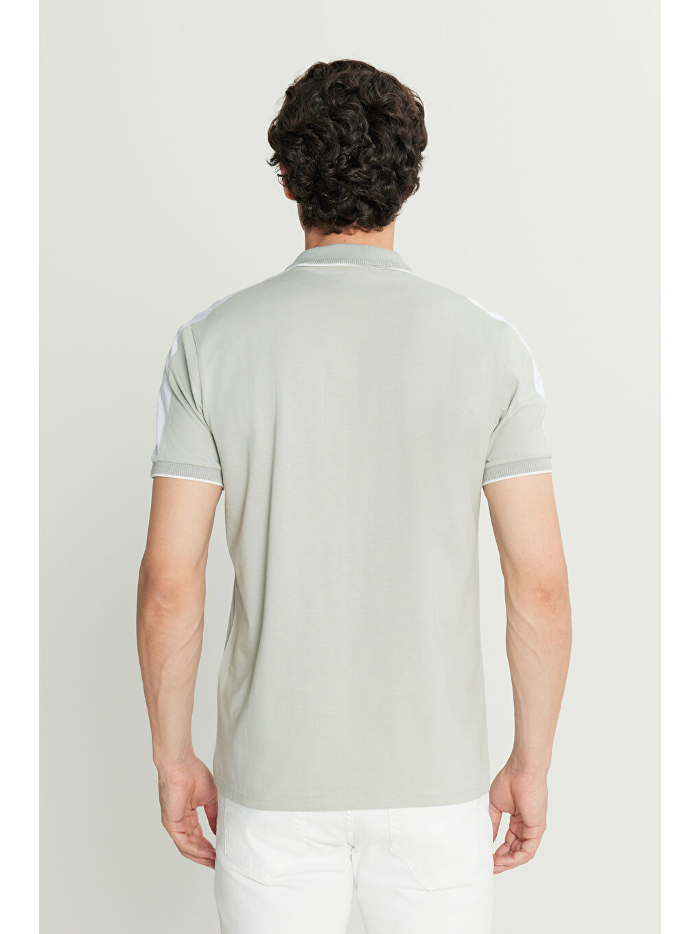 Erkek Gri %100 Pamuk Slim Fit Dar Kesim Polo Yaka Tişört-4