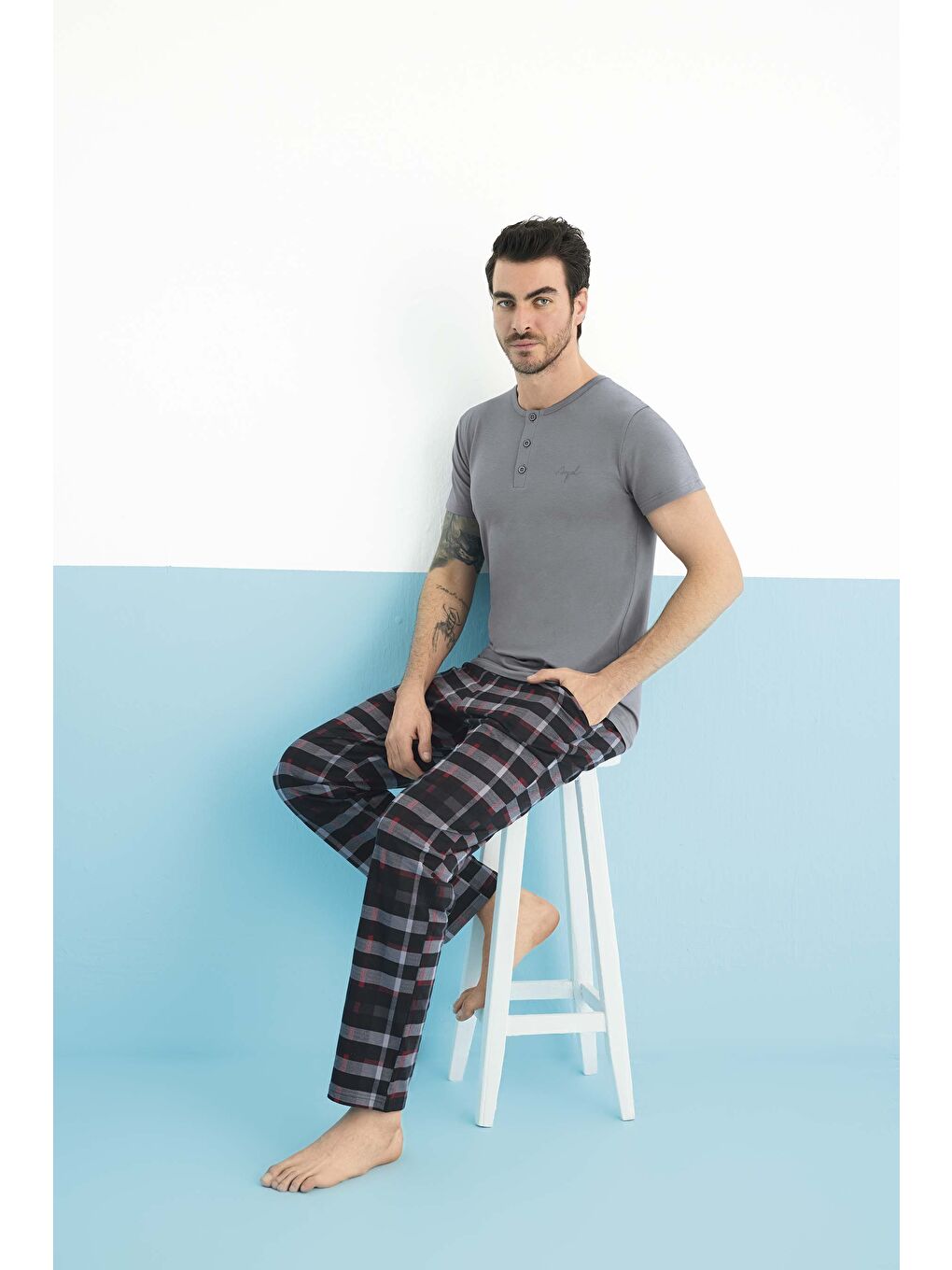 Gri Erkek Kısa Kol Bisiklet Yaka Modal Pijama Takım-1